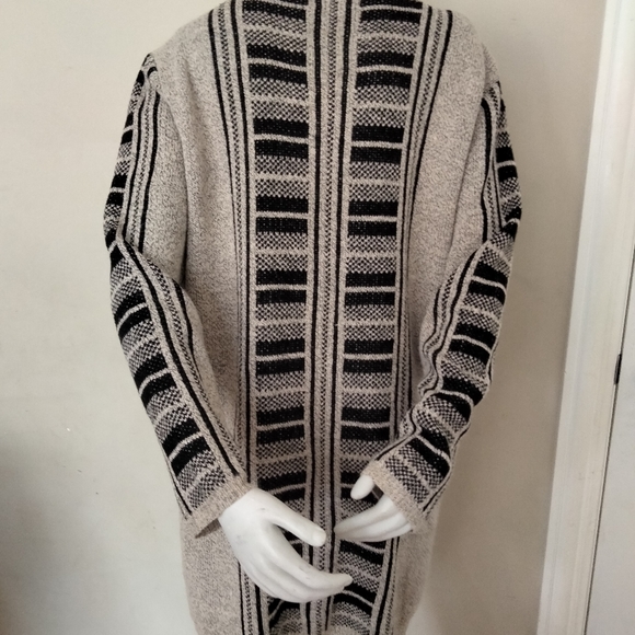 Mia Maddison women's cardigan - Picture 5 of 16